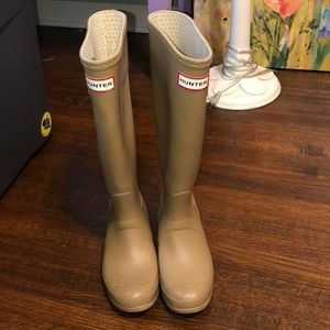 Hunter rain boots